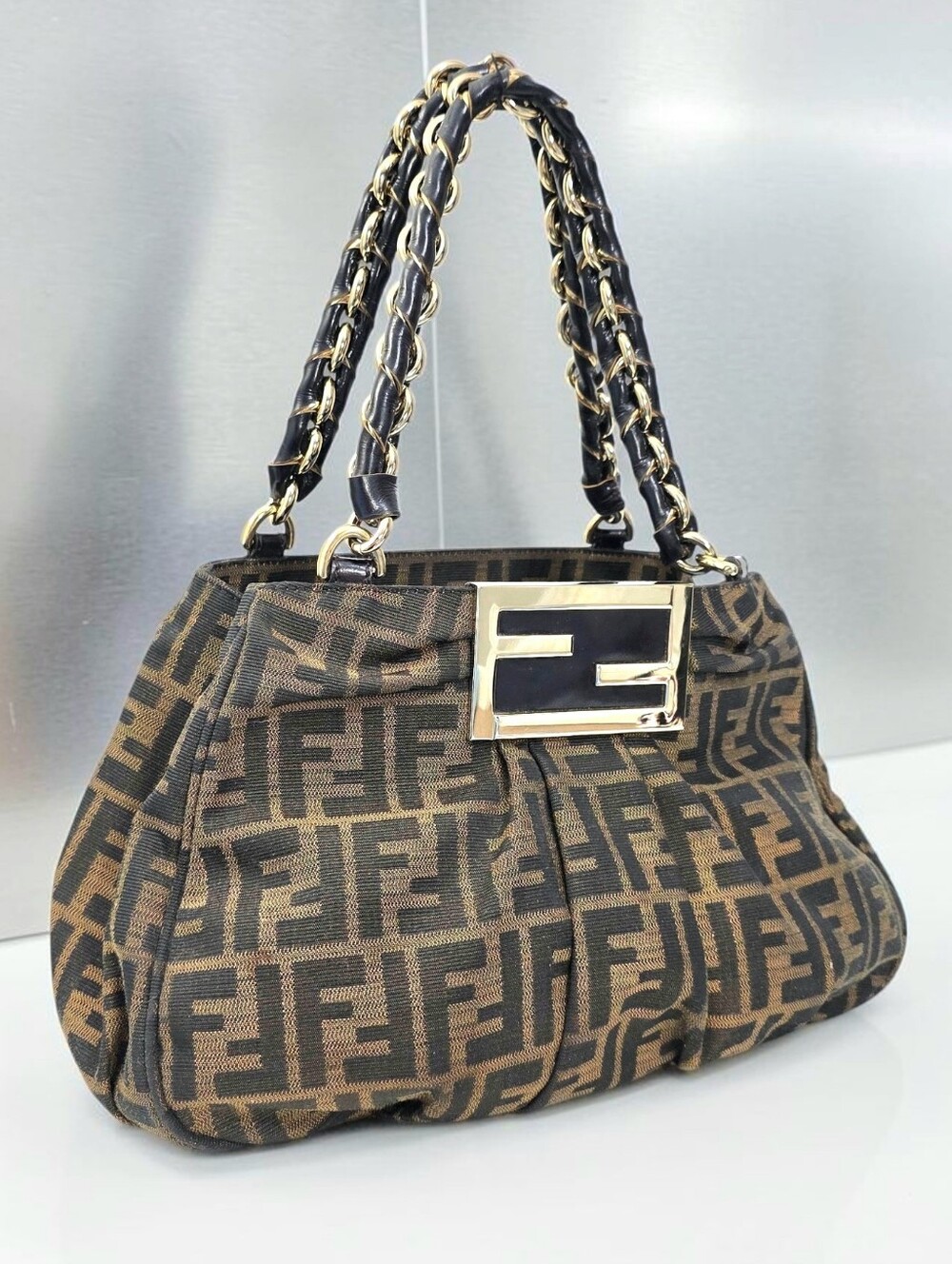 Fendi Mia Small Shoulder Bag Leather Chain Tote Excellent